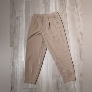 Womance balloon pants